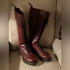 Oxblood High Boots Dr Martens DMs